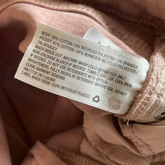 Universal Thread Ladies size 8/29 Regular High Rise Skinny Jegging in Pink - Picture 7 of 17